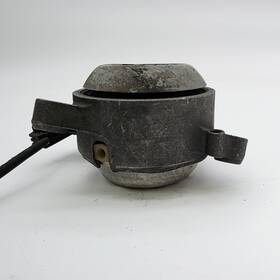 Audi 4h0399152at Oem 11-18 A8 D4 Right Side Transmission Mount Used