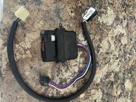 Cme-t075008 Curt Triflex Brake Control