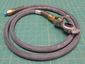 4720-00-318-1016 D. W. Industries Inc. 8330805 Brake Line Hose Assembly For Tractor Trailers P/n Nsn