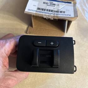 Bc3z-2c006-c Ford 2011- 2016 F-250 F-350 Oem In-dash Trailer Brake Controller