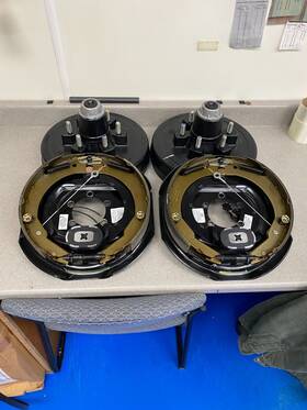 B12ea-21 Lippert Gk Drums And Brake Assemblyies