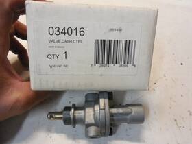 Velvac 034016 Trailer Brake Control Valve Dash