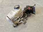 03-07 Silverado Sierra 3500 Classic Used Hydraulic Power Brake Booster. Fixed Price $173.99.
