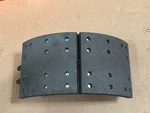 Palletized Loading System Meritor SR3014515Q Brake Shoe 2GL767 2530-01-354-9427. Fixed Price $74.00.