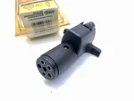 Hopkins 47305 6-ROUND 4-FLAT Trailer Connector Adapter. Fixed Price $8.09.
