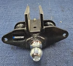 Reese Hzn 2-5/16" KM01X 10,000LB Weight Distribution Hitch Head, Black. Fixed Price $66.59.