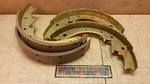 Nos Bendix Brake Shoe Set 324380 315898 2530009305638. Fixed Price $250.00.
